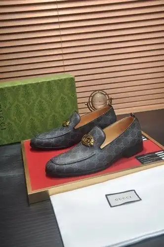 Guqi* Men's Coding: 0812B Size: 38-44 (45 customized)