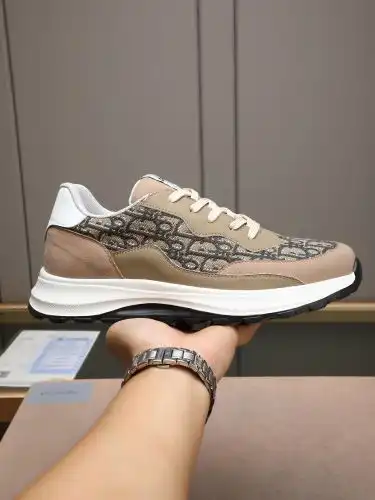 Dior* Men's Code: 0821B60 Size: 38-44 (45 customized)
