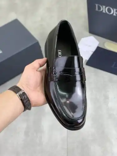 Dior* Men's Model Code: 0816C20 Size: 39-44 (45 customized)