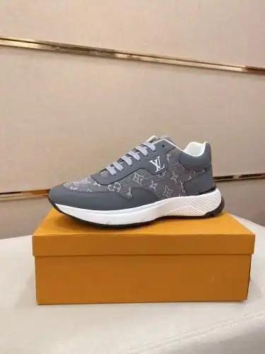 LV* Men's Model Code: 0905B60 Size: 38-44 (45 customized)