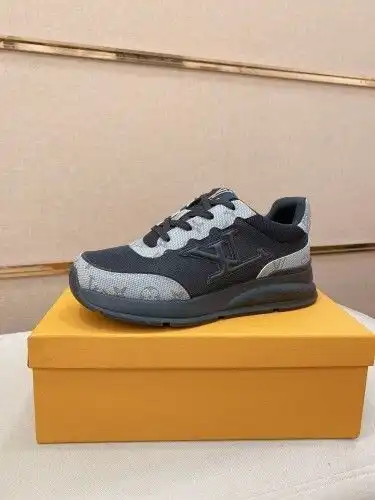 LV* Men's Model Code: 0718B60 Size: 38-44 (45 46 Custom made without return)