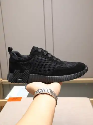 Hermes* Men's Code: 09B40 Size: 38-44 (45 customized products without return)
