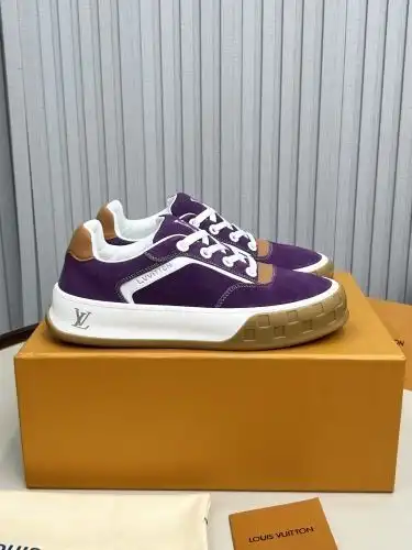 LV* Men's Model Code: 0722C60 Size: Men's Model 39-45