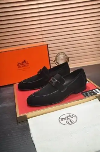 Hermes* Men's Code: 0724B90 Size: 38-44 (45 Custom made without return)