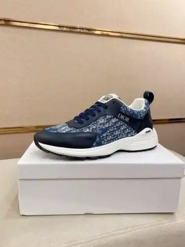 Dior* Men's Code: 0718B50 Size: 38-44