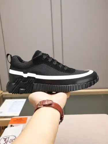 Hermes* Men's Code: 0907B Size: 38-44 (45 customized)