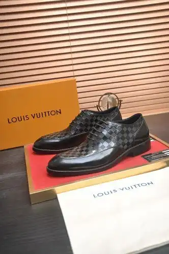 LV* Men's Model Code: 0812B90 Size: 38-44 (38 45 customized)