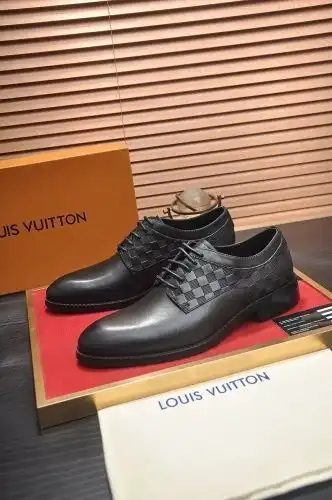 LV* Men's Code: 0903B90 Size: 38-44 (45 customized)