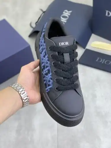 Dior* Couple model Code: 0916C20 Size: Women's model 35-40 (34, 41 custom-made non-return and exchan