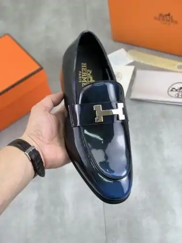 Hermes* Men's Model Code: 0727B Size: 39-44 (45 customized)