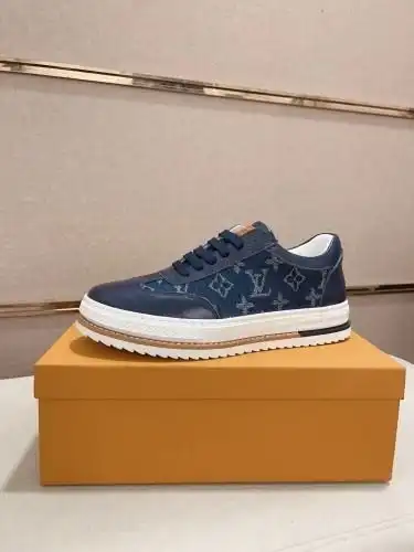 LV* Men's Model Code: 0919B40 Size: 38-44 (customized 45.)