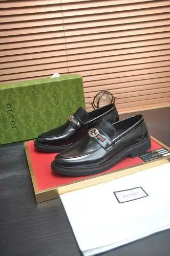 Guqi* Men's Coding: 0812C00 Size: 38-44 (45 customized)
