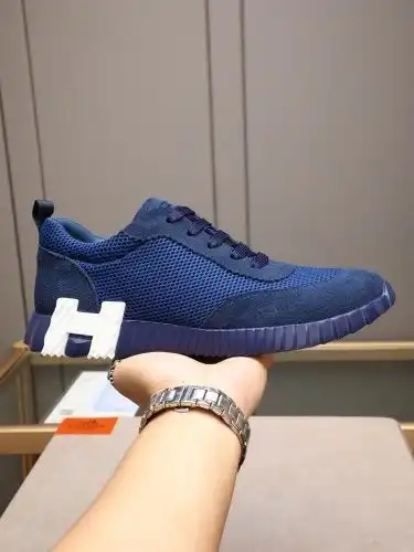 Hermes* Men's Code: 09B40 Size: 38-44 (45 customized products without return)