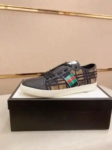 Guqi* Men's Code: 0628B30 Size: 38-44 (45 Custom made without return)