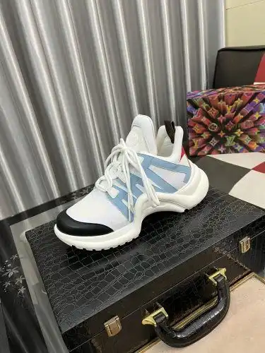 LV* Couple Model Code: 0724C60 Size: 35-44