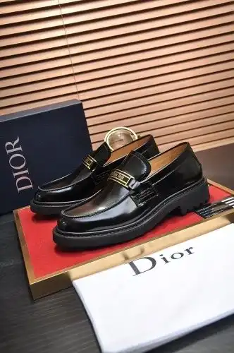 Dior* Men's Model Code: 0812D00 Size: 38-44 (38 45 customized)