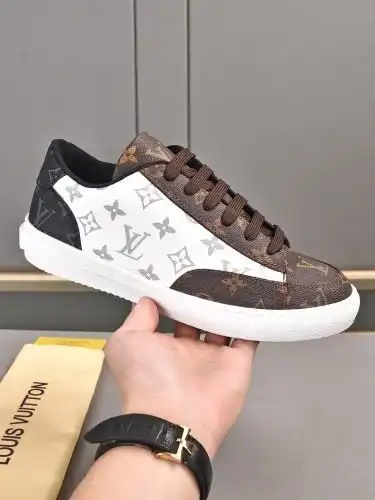LV* Men's Model Code: 0810B40 Size: 38-44 (45 Custom made without return)
