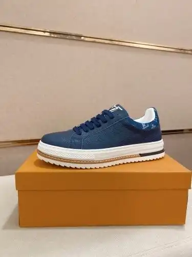 LV* Men's Model Code: 0919B40 Size: 38-44 (customized 45.)