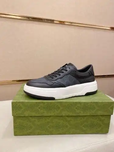 Guqi* Men's Code: 08B50 Size: 38-44 (45 46 customized without return)