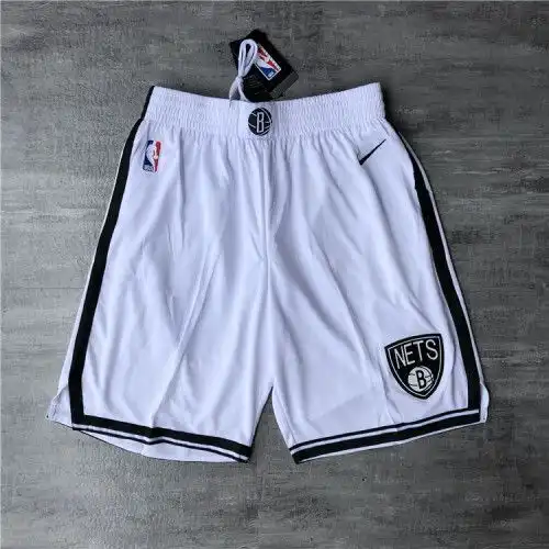 Nets white balls
