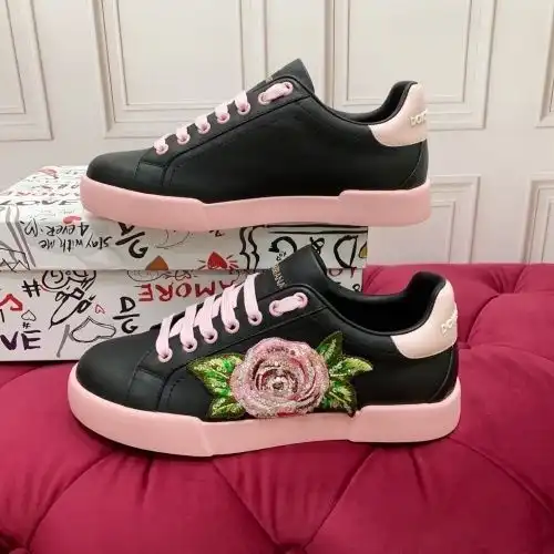 DG* Couple model Code: 0722C Size: Women 35-41 (Customized for men 38-45, no return or exchange D00)