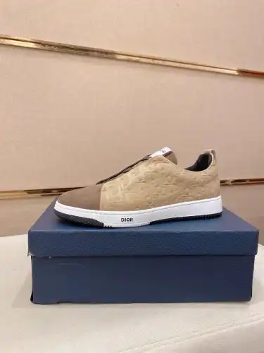 Dior* Men's Code: 08B60 Size: 38-44