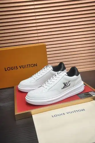 LV* Men's Model Code: 0825C60 Size: 38-44 (45 customized)