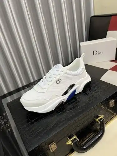 Dior* Men's Code: 0724B60 Size: 38-44