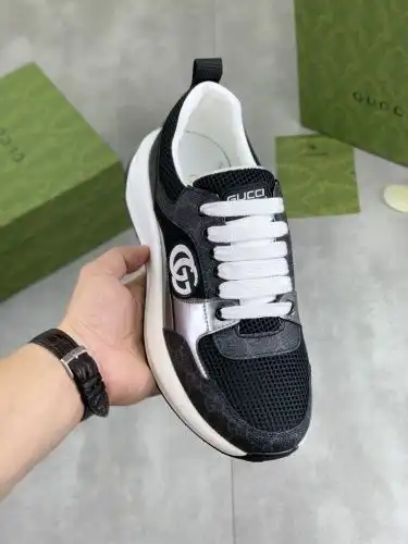 Guqi* Men's Code: 08B50 Size: 38-44 (45 46 customized without return)