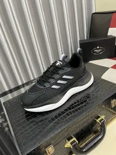 Prada* Men's Code: 0724B60 Size: 38-44