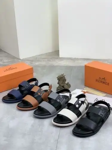 Hermes* Men's Code: 0716B50 Size: 39-44 (45 46 Custom made without return)