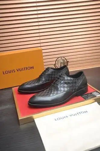 LV* Men's Model Code: 0812B90 Size: 38-44 (38 45 customized)