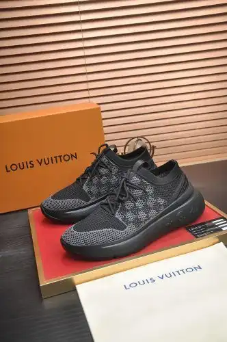 LV* Men's Coding: 0825B Size: 38-44 (45 customized)
