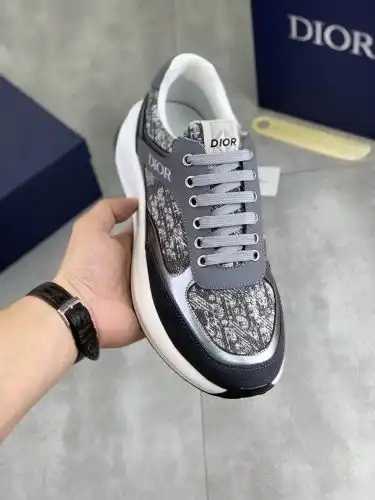 Dior* Men's Code: 0626B50 Size: 38-45 (45 customized without return)