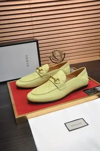 Guchi* Men's Code: 0724B90 Size: 38-44