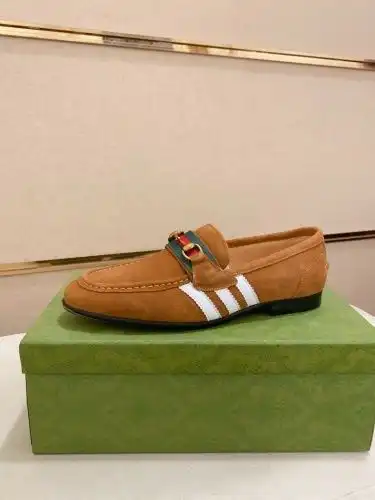 Guchi* Men's Code: 0824B Size: 38-44