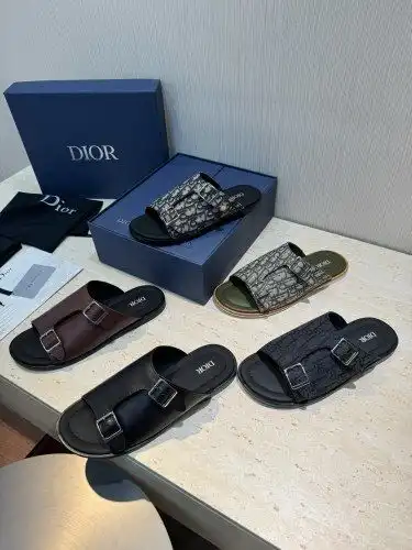 Dior* Men's Code: 0714B10 Size: 38-44