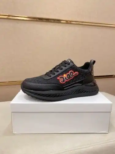 Dior* Men's Model Code: 0730B60 Size: 38-44 (45 customized)