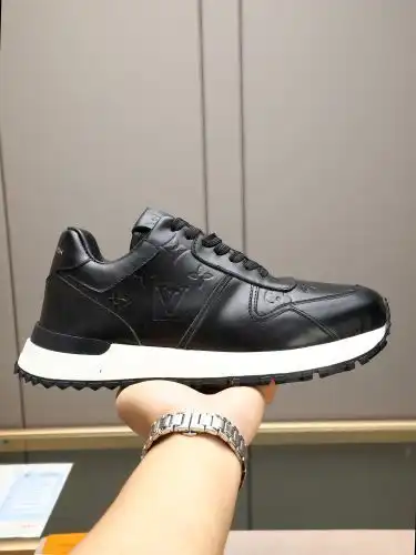 LV* Men's Model Code: 0912C60 Size: 39-44 (45 customized)