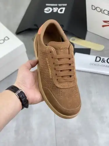 DG* Men's Code: 0716B90 Size: 38-44 (45 46 Custom made without return)