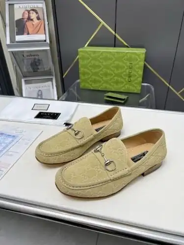 Guchi* Men's Code: 0819C30 Size: 39-45