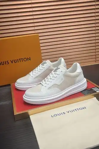 LV* Men's Model Code: 0825C60 Size: 38-44 (45 customized)