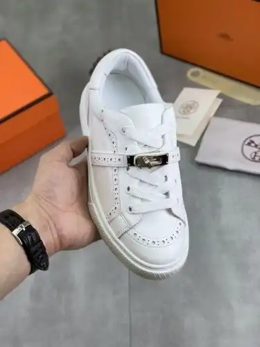 Hermes* Couple model Code: 0822C60 Size: 35-44 (45 customized)