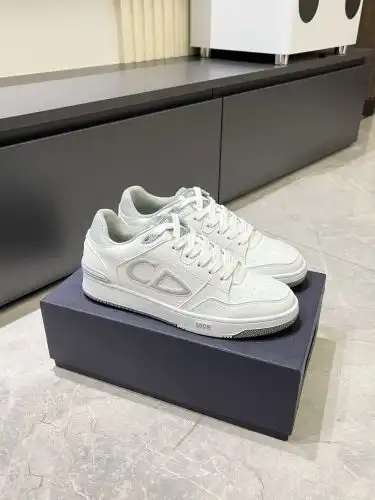 Dior* Men's Code: 0913B60 Size: 38-44