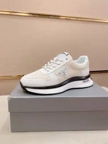 Prada* Men's Model Code: 0919B60 Size: 38-44