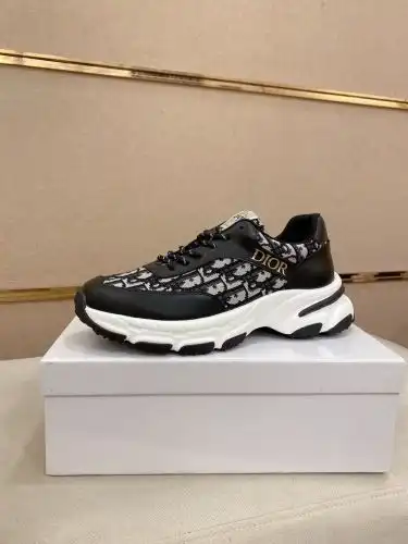 Dior* Men's Model Code: 0628B60 Size: 38-44 (45 Custom made without return)