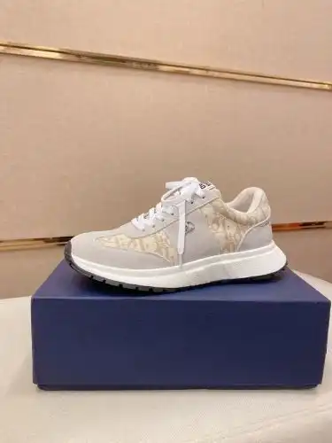 Dior* Men's Code: 0730B60 Size: 38-44 (45 46 customized)