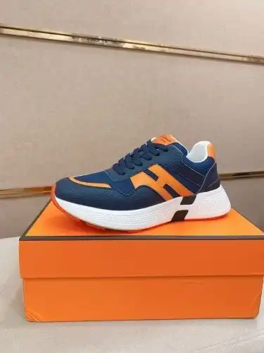 Hermes* Men's Code: 05C10 Size: 38-44 (45 customized products without return)