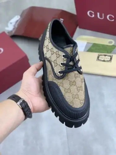 Guchi* Couple model Code: 0909B60 Size: 36-46 (45 46 customized)