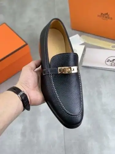 Hermes* Men's Model Code: 0727B Size: 39-44 (45 customized)